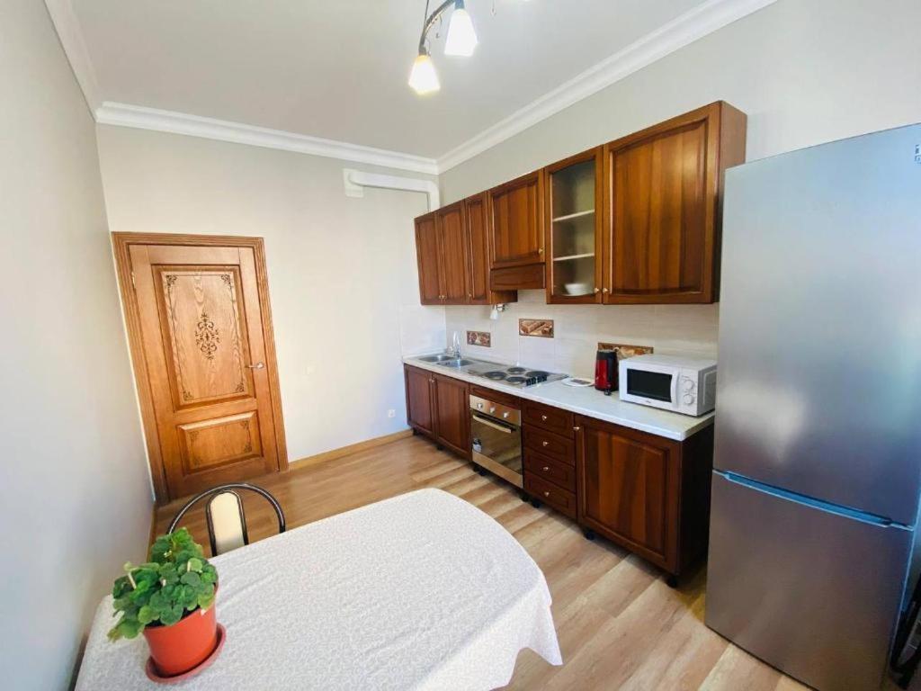 Ernaz Plus Apartments-Expo-Boulevard 130 Asztana Kültér fotó